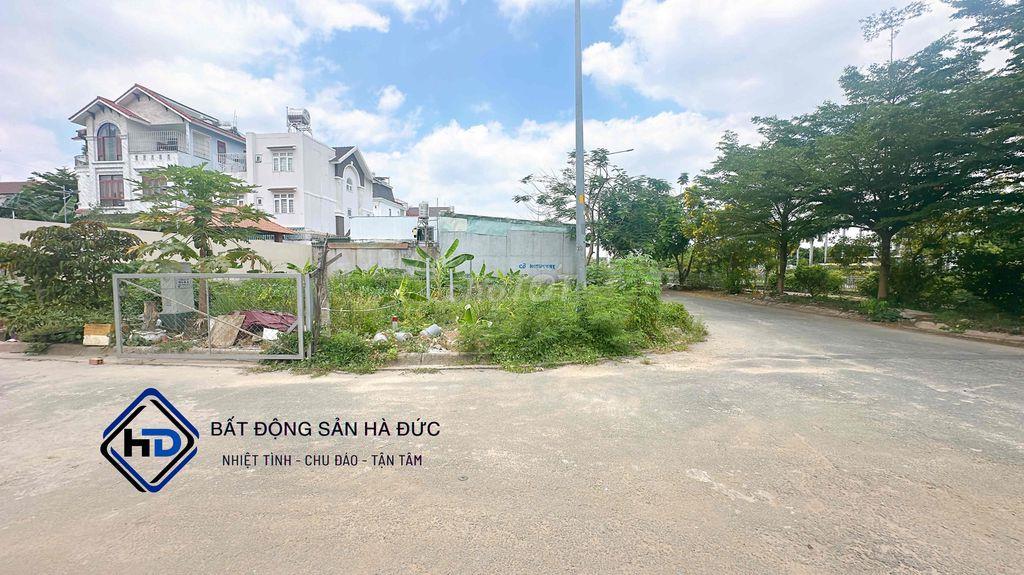 Đất biệt thự 10x20 view sông góc 2 mặt tiền thoáng mát
