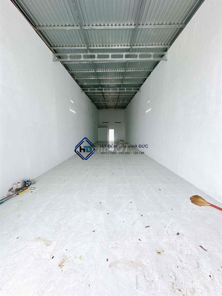 Xưởng 5x36 mới 100% cách Lê Thị Riêng 100m