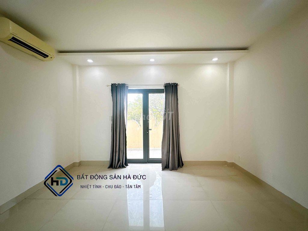 Nhà 4.5x15 trệt lửng 2 lầu vị trí đẹp gần UBND Quận 12