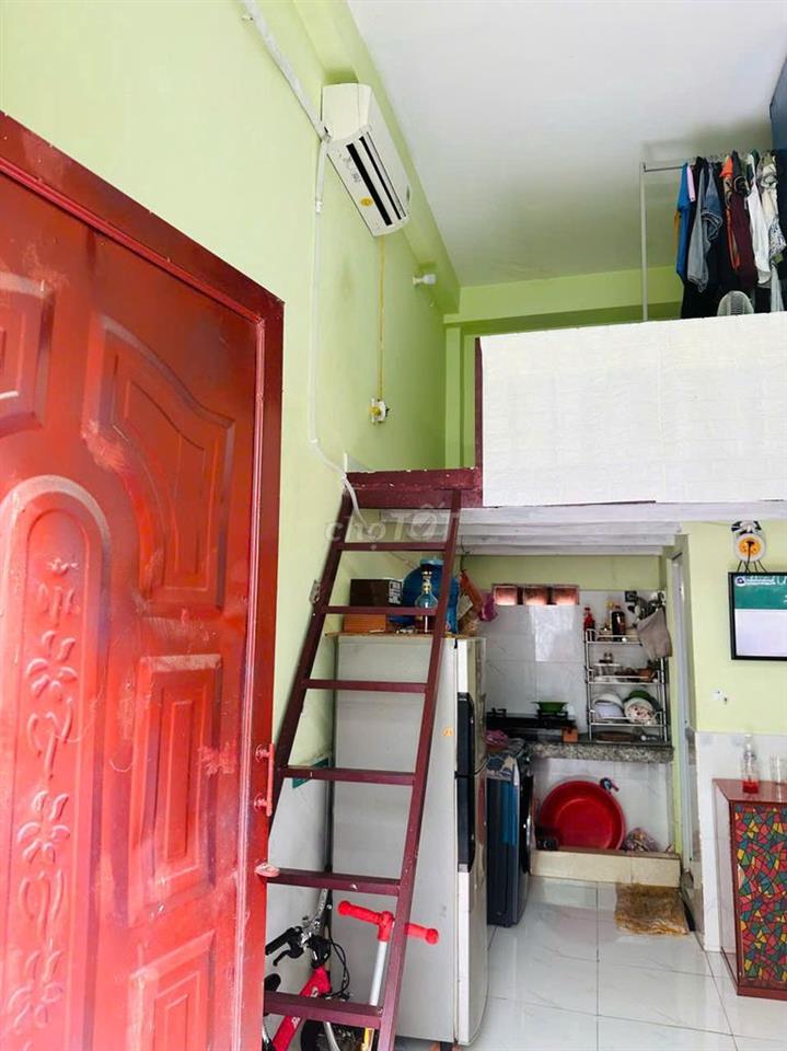 Phòng trọ ở ghép chợ Hiệp Thành có gác, giờ giấc tự do