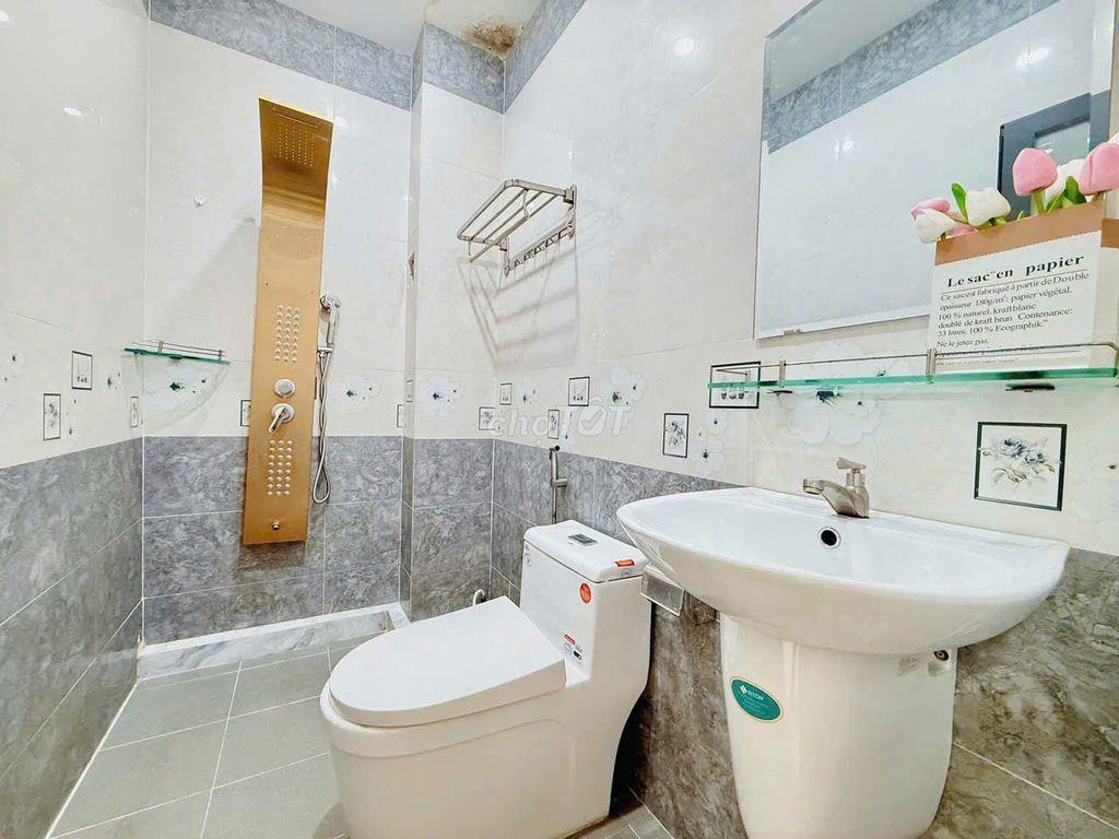 Chung cư Tô Ký Tower, Tô Ký, Q12: 70m2, 2p ngủ, Full NT, 6tr8