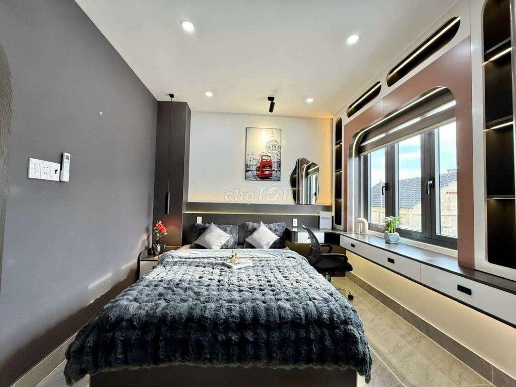 Siêu Phẩm Luxury Ngang 5M Có Thang Máy Dương Thị Mười