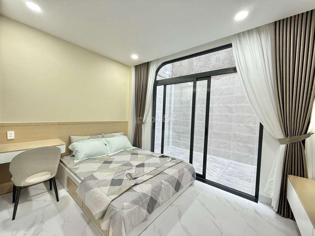 Siêu Phẩm 4m x 23m. 3 Tầng ( 1PN dưới ). Mặt Tiền Đường Thới An 18