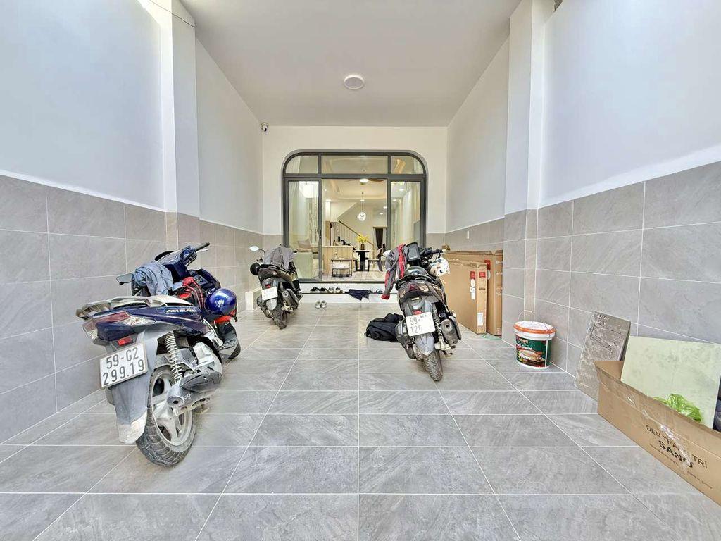 Siêu Phẩm 4m x 23m. 3 Tầng ( 1PN dưới ). Mặt Tiền Đường Thới An 18
