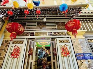 Nhà Phố SHR 37m2 Đúc 2 Lầu Ngay Chợ Thiếc Lê Văn Khương