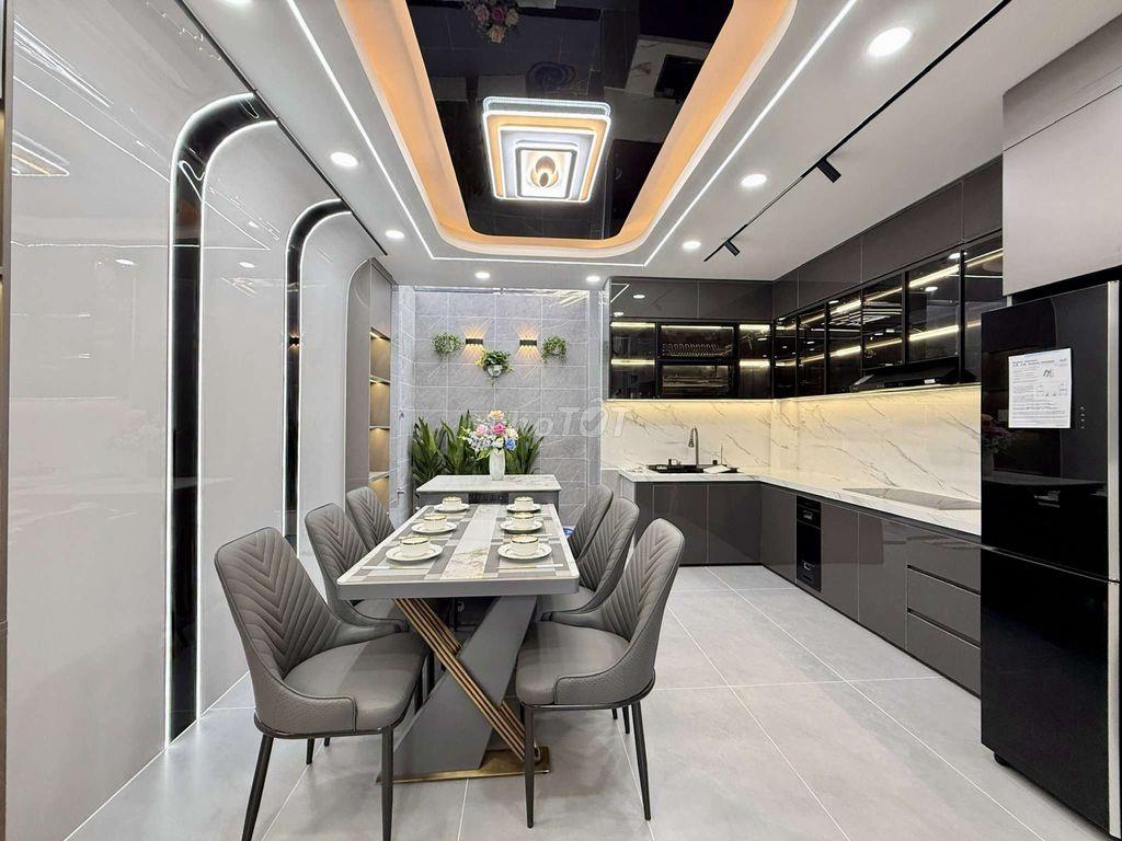 Siêu Phẩm 4,5m x 14m. Xây 4 Tầng 1/ Hẻm nhựa 6m Lê Văn Khương