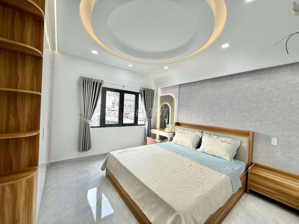 Siêu phẩm 5 Tầng Có Thang Máy 1/ Hẻm 8m Tân Chánh Hiệp 18
