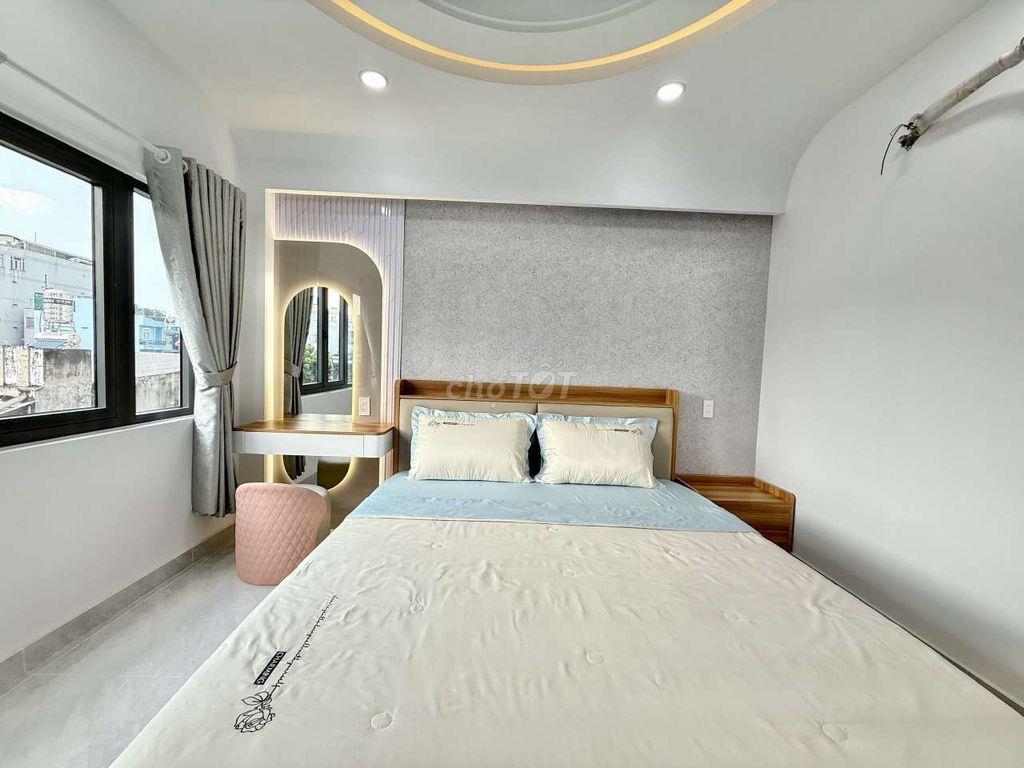 Siêu phẩm 5 Tầng Có Thang Máy 1/ Hẻm 8m Tân Chánh Hiệp 18