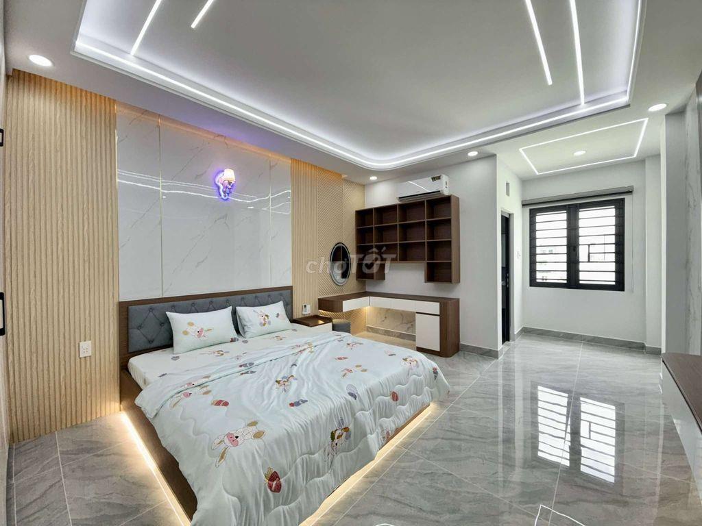 Siêu Phẩm 5 Tầng Có Thang Máy 1/ Hẻm nhựa 11m Dương Thị Mười