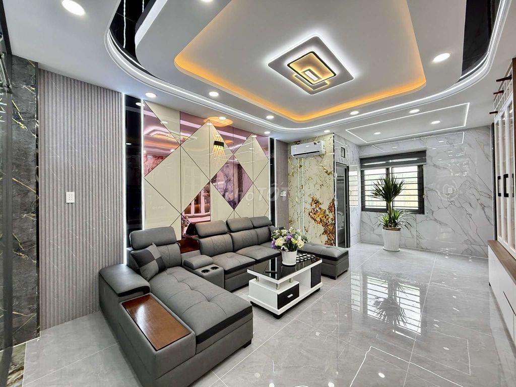 Siêu Phẩm 5 Tầng Có Thang Máy 1/ Hẻm nhựa 11m Dương Thị Mười
