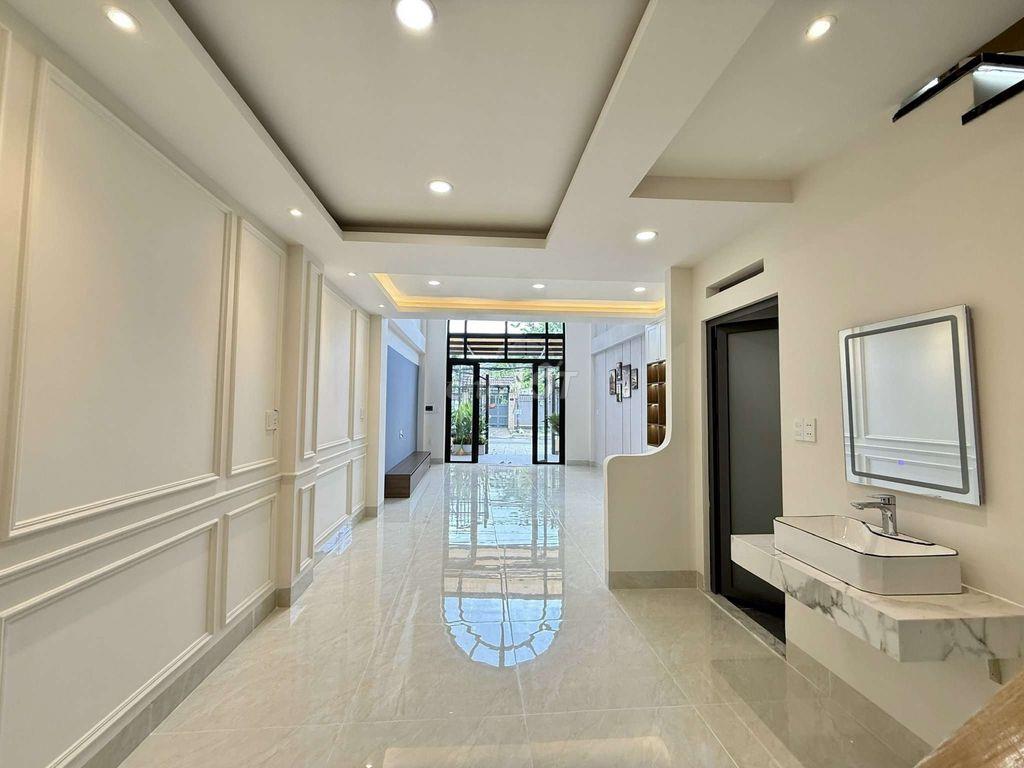 Cặp Siêu phẩm 4 Tầng Mặt Tiền Đường Thạnh Lộc 16. Ngay Ngã Tư Ga