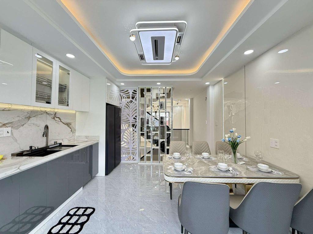 Nhỉnh 6 tỷ xíu Siêu Phẩm 4 Tầng Hẻm 7m Đường Thạnh Lộc 37