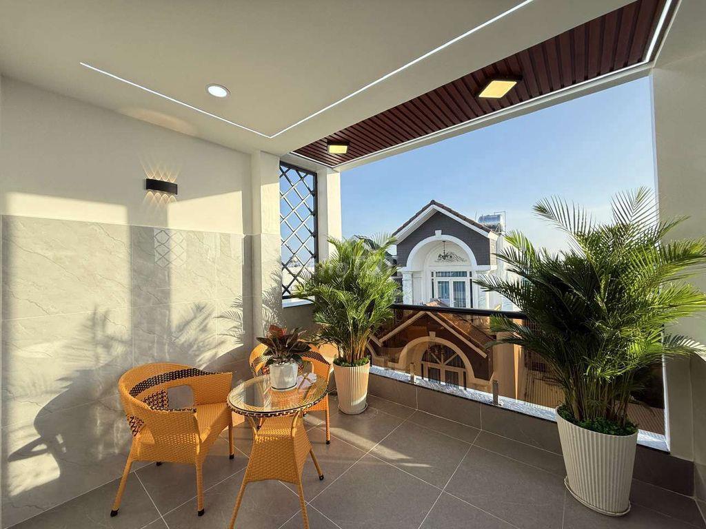 Siêu phẩm 4,5m x 18m. 4 Tầng Thang Máy Hẻm thông Trần Thị Năm ( TCH10)