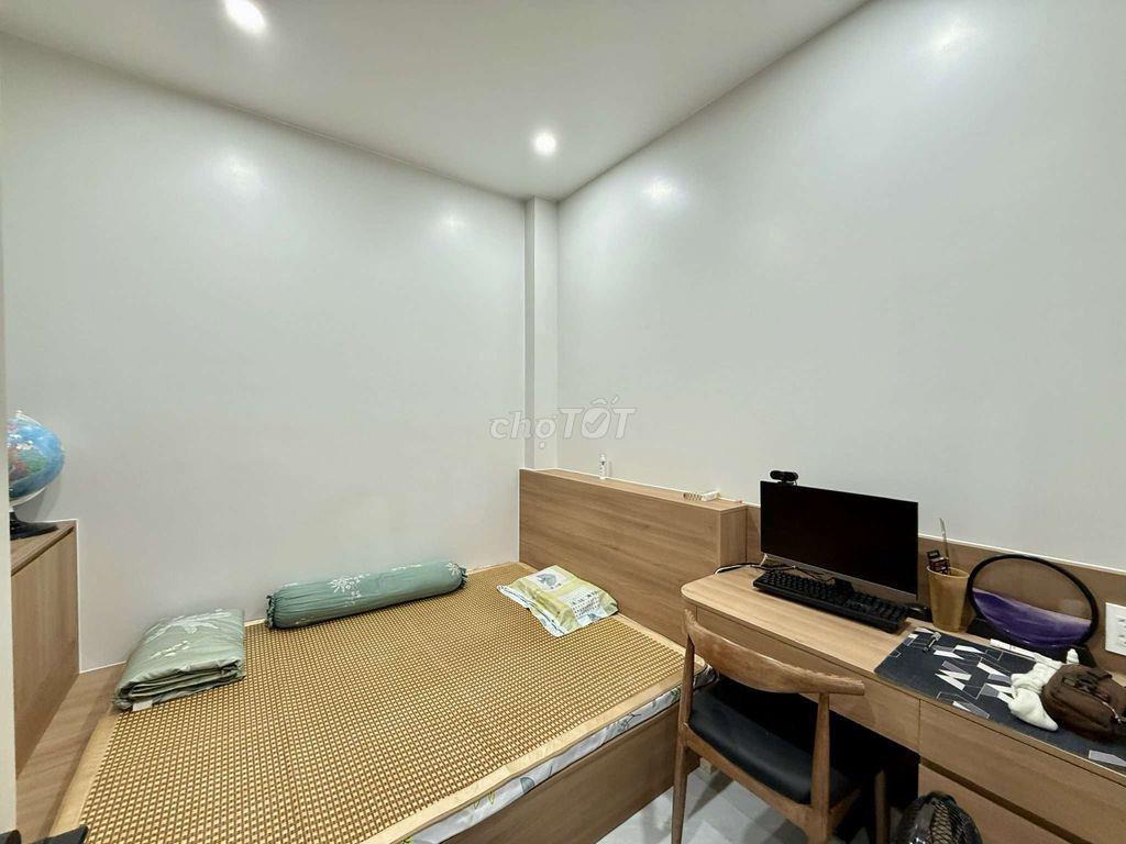 Nhà Phố tâm huyết 4,2m x 17m. 3 Tầng Hẻm nhựa 8m Thông Trung Mỹ Tây 2A