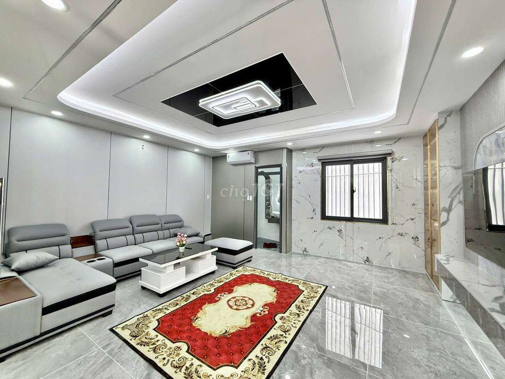 Siêu Phẩm Ngang 5,5m Xây 5 tầng Có thang máy.Khu VIP Đường TCH 10
