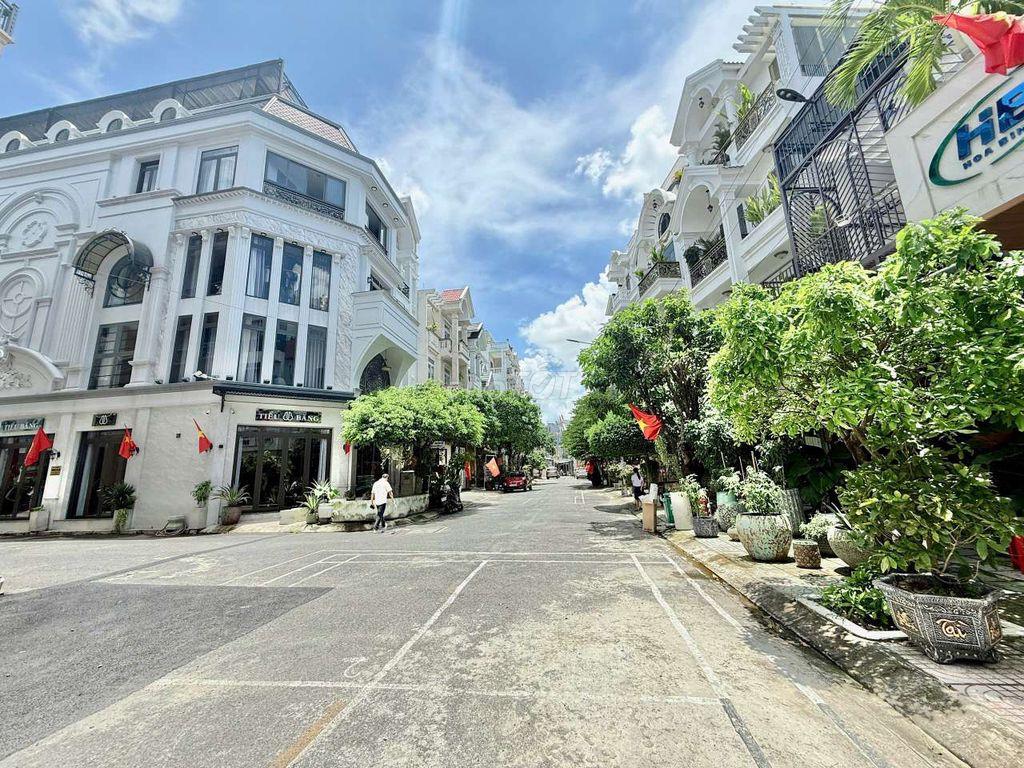 Siêu Phẩm Ngang 5,5m Xây 5 tầng Có thang máy.Khu VIP Đường TCH 10