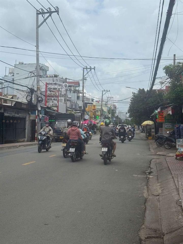 Nhà Phố 5 Tầng 5m x 25m. Có Thang Máy. Mặt tiền Đường Nguyễn Thị Kiểu
