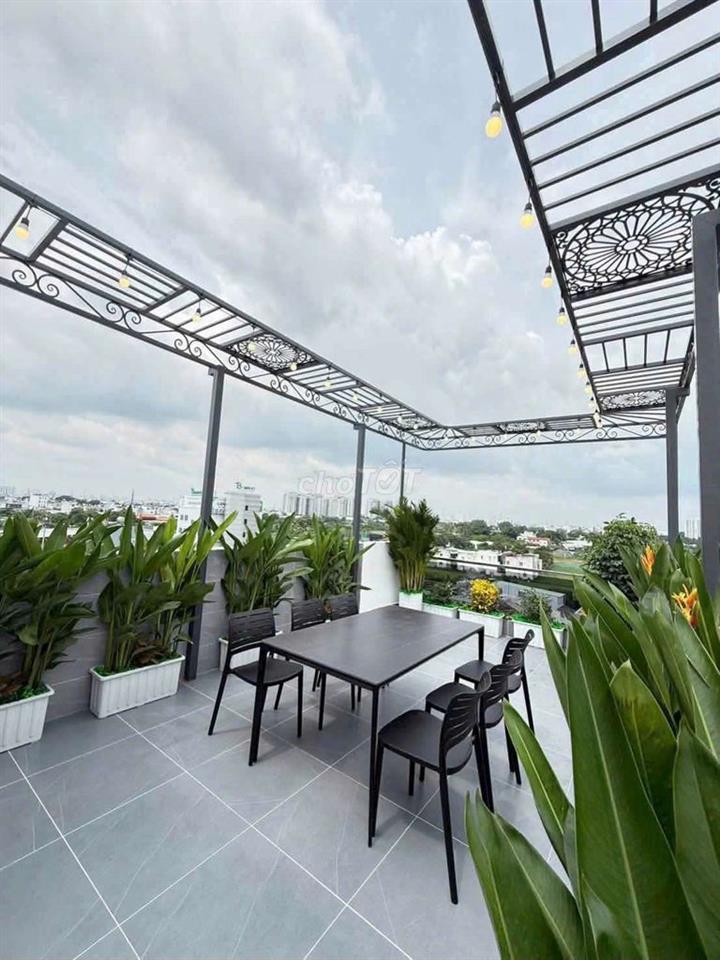 Siêu Phẩm 4m x 28m. 5 Tầng Thang Máy Mặt Tiền Đường Thạnh Xuân 21