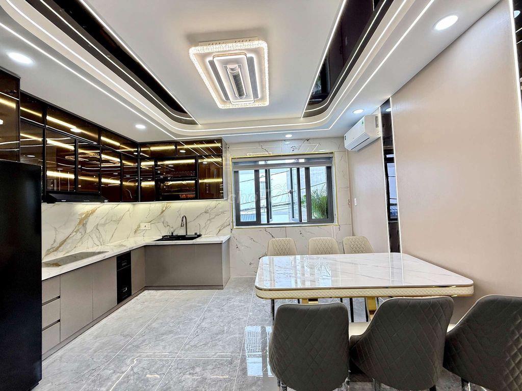 Nhỉnh 6 tỷ xíu Siêu Phẩm 4 Tầng Hẻm xe hơi thông Trần Thị Năm (TCH10)