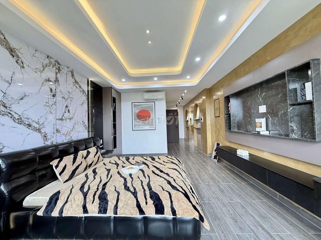 Siêu Phẩm luxury 5 Tầng Thang Máy PN Master. Ngay Ngã Tư Ga