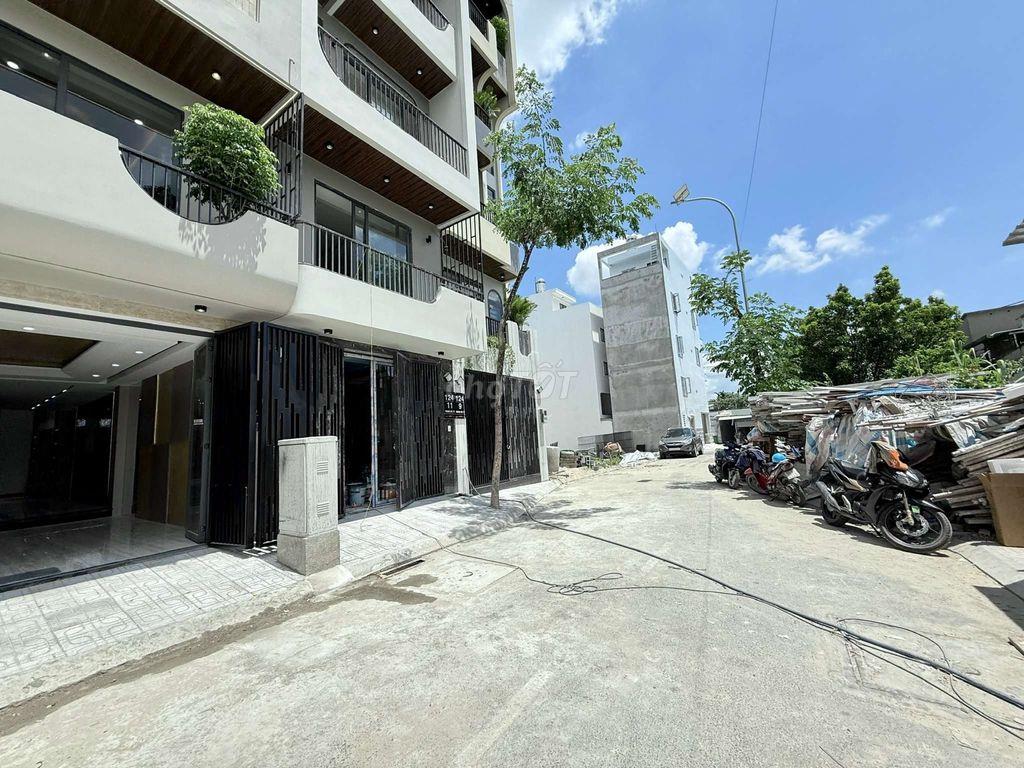 Siêu Phẩm luxury 5 Tầng Thang Máy PN Master. Ngay Ngã Tư Ga