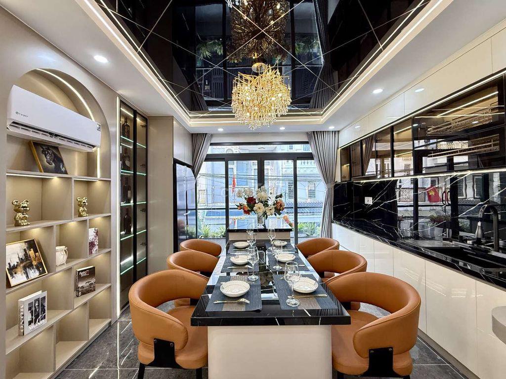 Siêu Phẩm Luxury 5 Tầng Có 2PN Master 1/ Hẻm nhựa 6m  Nguyễn Thị Kiểu