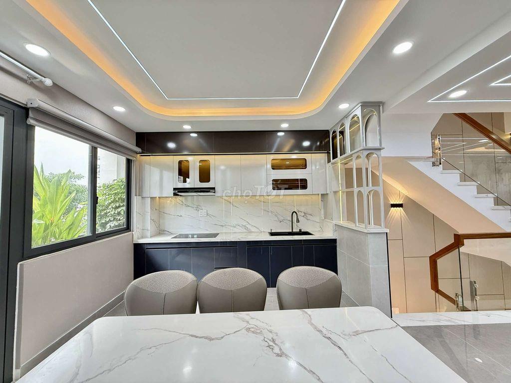 Siêu Phẩm 4 Tầng Hẻm 12m Thông Khu VIP Thạnh Xuân 25. Ngay UBND Phường