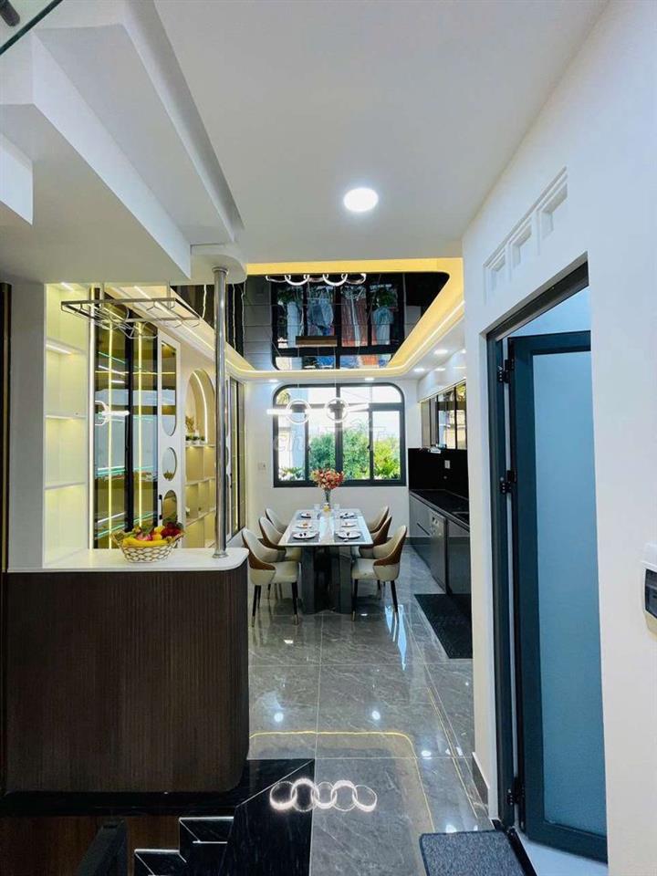 Siêu Phẩm 4m x 15m. 4 Tầng Hẻm 6m Ngay Đình Quới An. Ngã Tư Ga