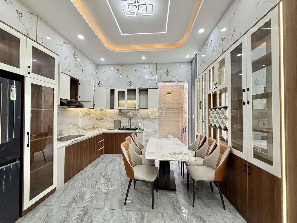 Siêu Phẩm 3 Tầng Có Thang Máy Hẻm nhựa 6m Thông Lê Văn Khương
