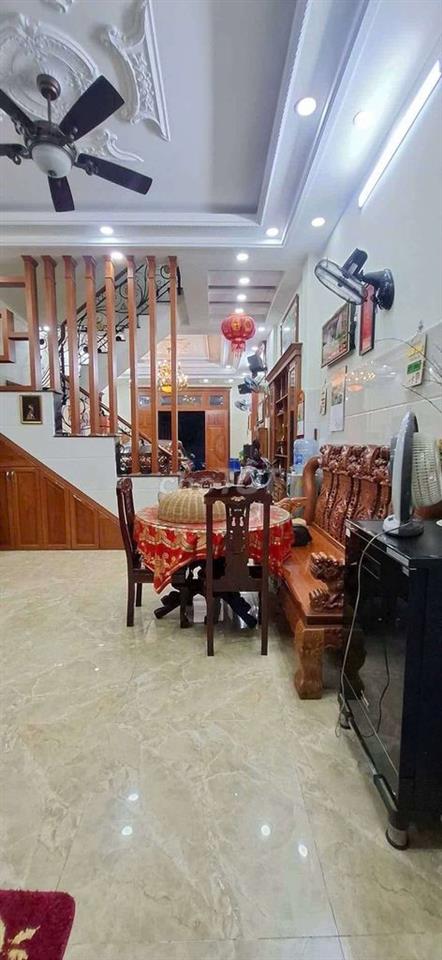 Nhà phố 5m x 16m. 4 Lầu Xây Ở Hẻm nhựa 7m 1/ Trần Thị Năm ( TCH10)