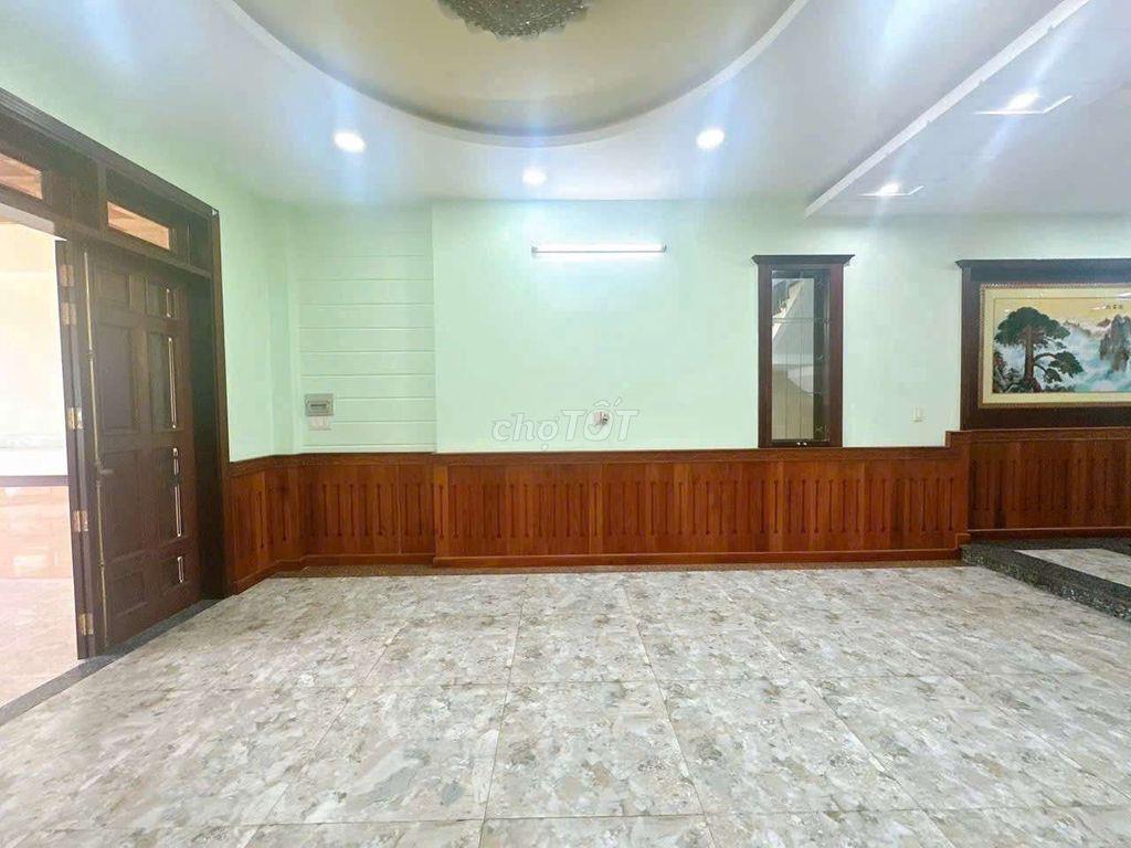 Nhà phố 3 tầng 5m x 27m. Mặt tiền Đường Trần Thị Cờ Gần Ngay Chợ
