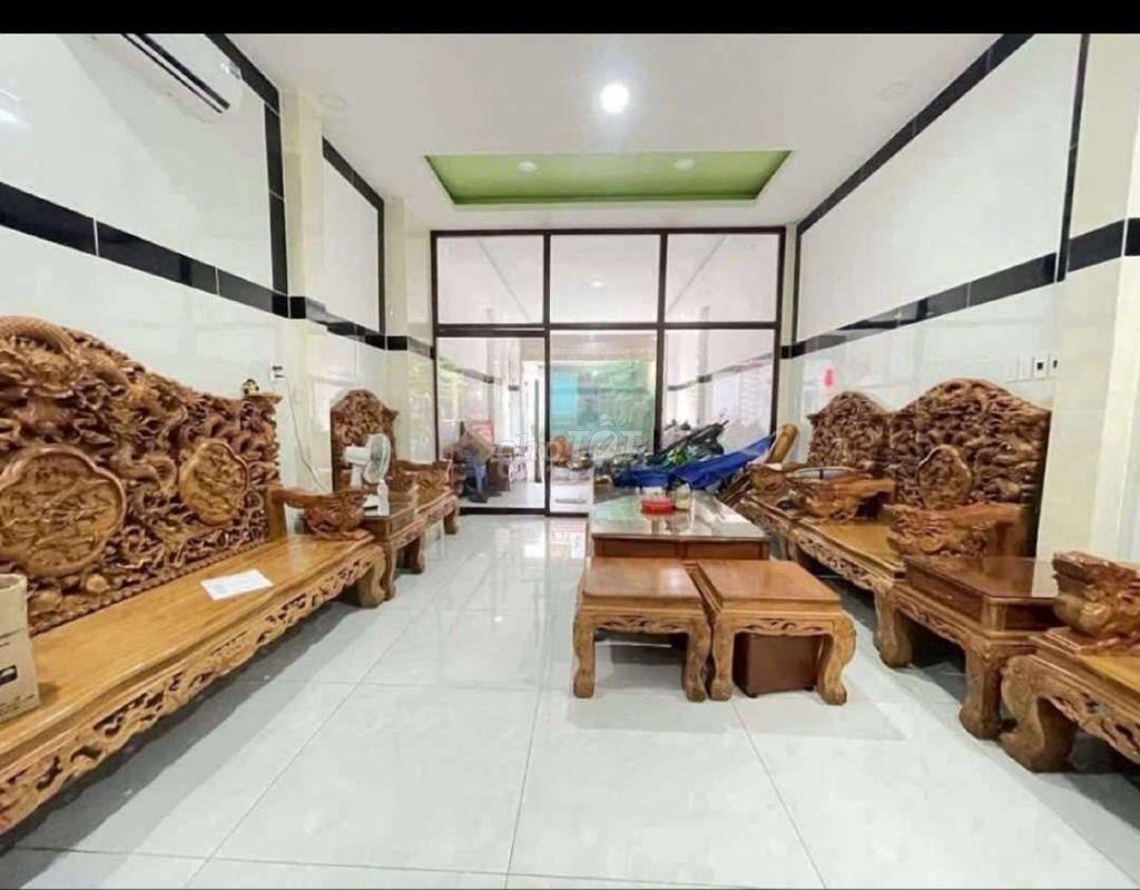 Căn hộ dịch vụ 4,5m x 24m. 1/ Hẻm 7M Thông Lê Văn Khương.Thu nhập 30tr