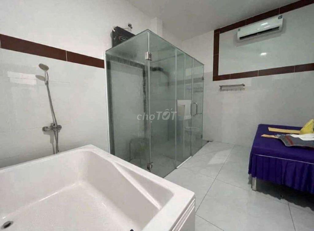 Căn hộ dịch vụ 4,5m x 24m. 1/ Hẻm 7M Thông Lê Văn Khương.Thu nhập 30tr
