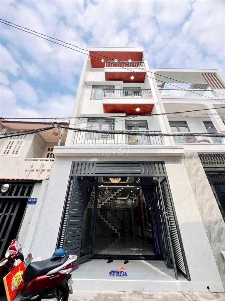 Nhà Phố 5m x 15m. Xây 3 Tầng Hẻm xe hơi Đường Lê Văn Khương