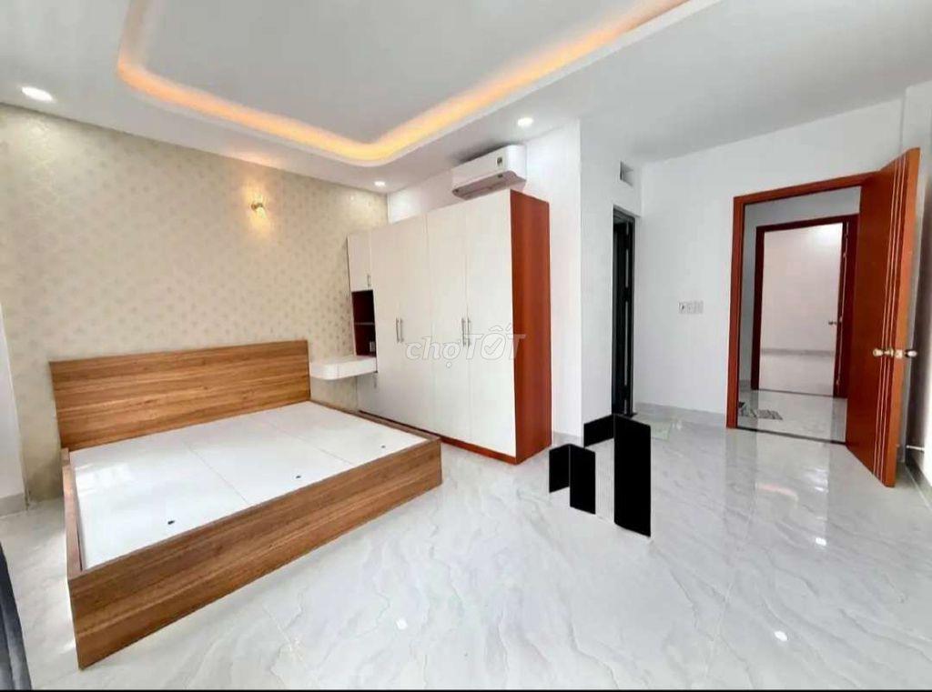 Nhà Phố 5m x 15m. Xây 3 Tầng Hẻm xe hơi Đường Lê Văn Khương