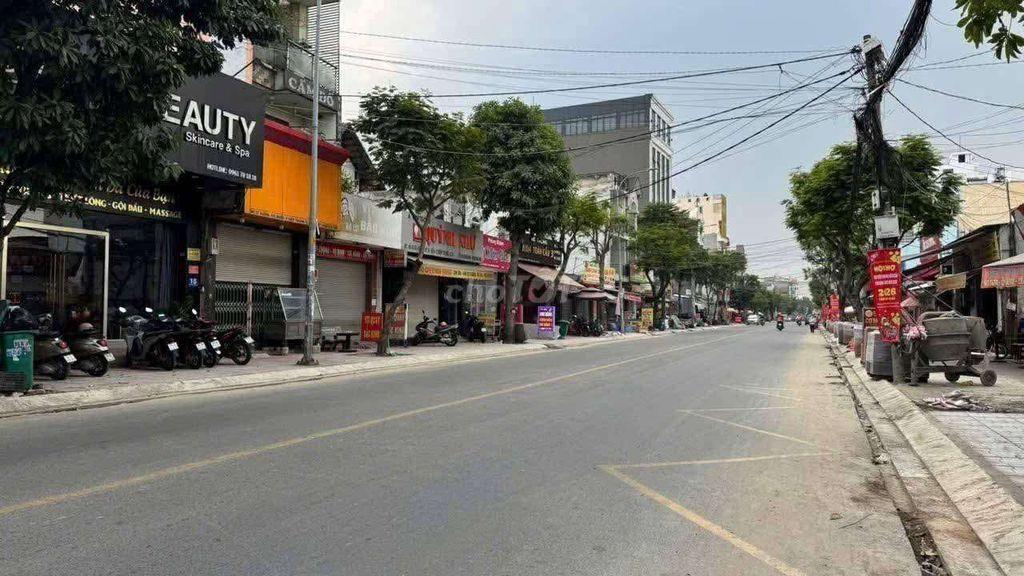 Nhà Phố 7m x 25m. 3 Tầng Mặt Tiền Dương Thị Mười. Ngay Agribank