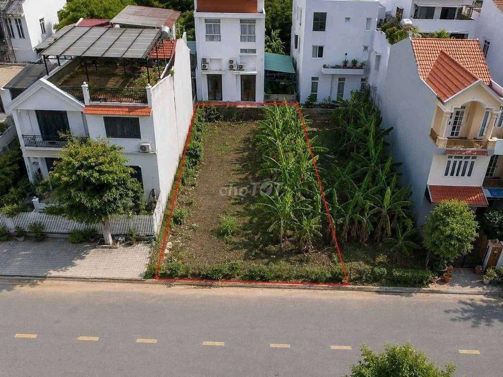 Lô đất đẹp 10m x 18m. 180m2. view Công viên KDC Phú Nhuận Lê Thị Riêng