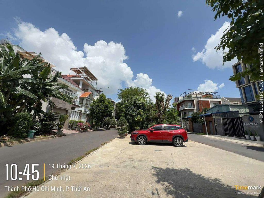 Lô đất đẹp 10m x 18m. 180m2. view Công viên KDC Phú Nhuận Lê Thị Riêng