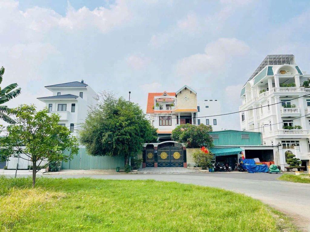 Mấy lô đất biệt thự Ngang 10m KDC Phú Nhuận Lê Thị Riêng 