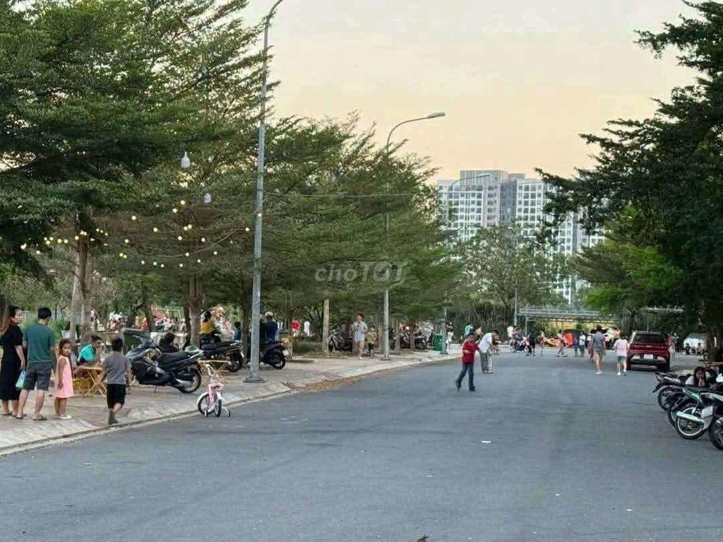 Mấy Lô đất Ngang 5m Hẻm 12m KDC Hà Đô river side Lê Thị Riêng