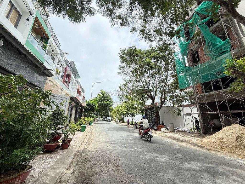 Nhà SHR 10m x 25m. 250m2 Khu biệt Thự Hà đô River side Lê Thị Riêng