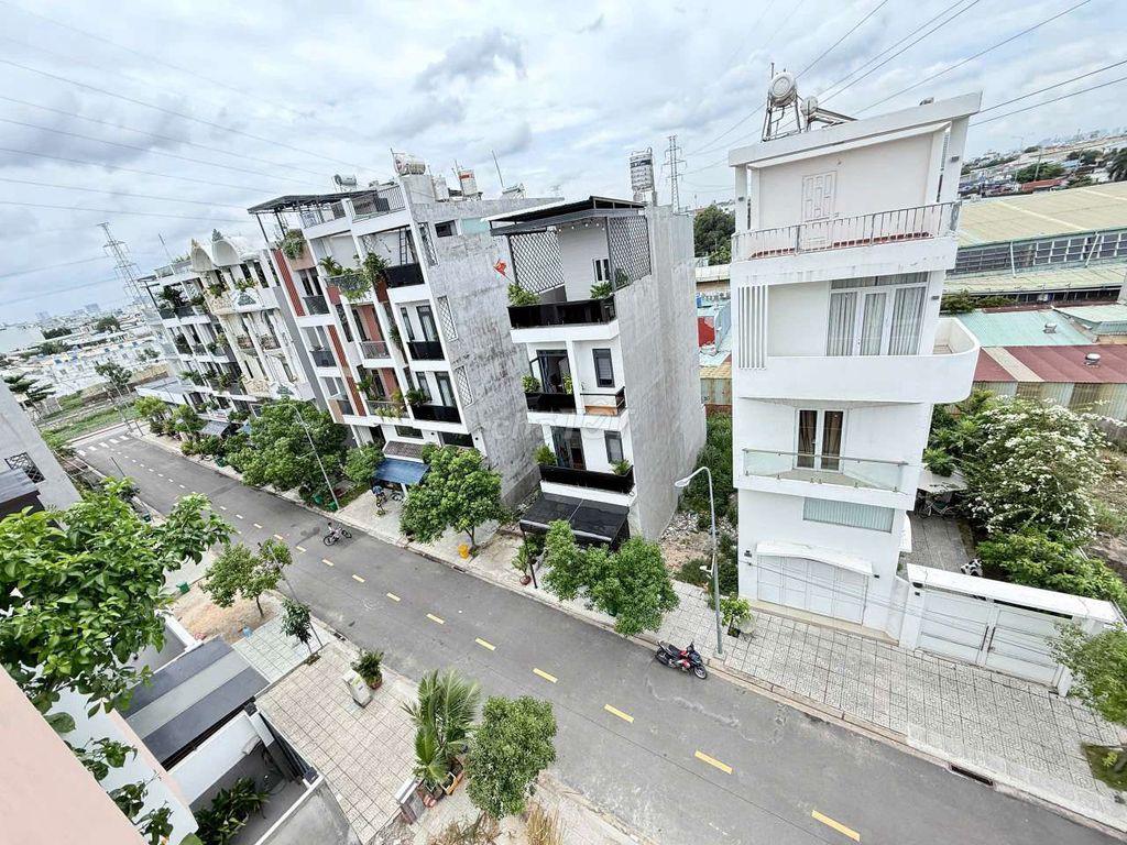 Siêu Phẩm 4m x 28m. 4 Tầng Thang Máy Sân Vườn Hẻm 12m Đ. Tô Ngọc Vân