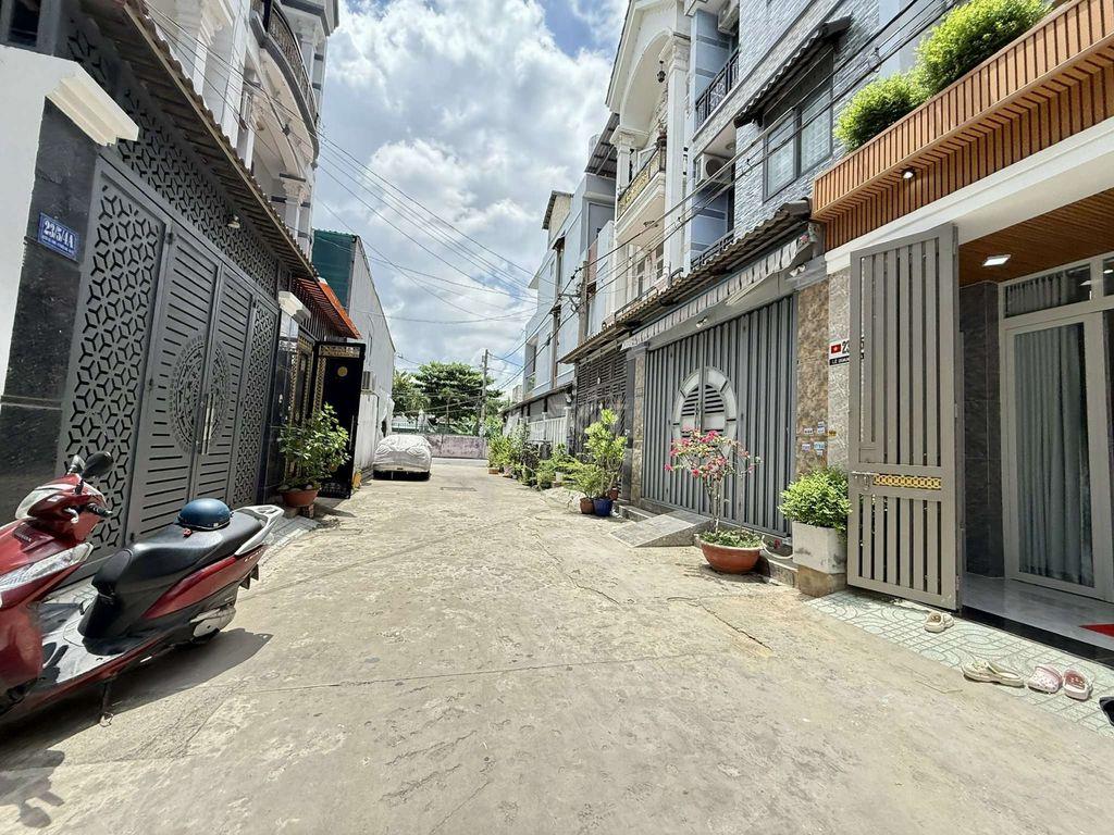 Nhà Phố 3 Tầng Có 1PN Dưới Trệt Hẻm 7m Thới An 16. Ngay Lê Văn Khương