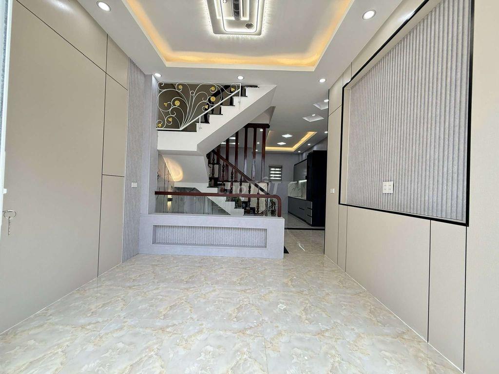 Nhà Phố 3 Tầng Có 1PN Dưới Trệt Hẻm 7m Thới An 16. Ngay Lê Văn Khương