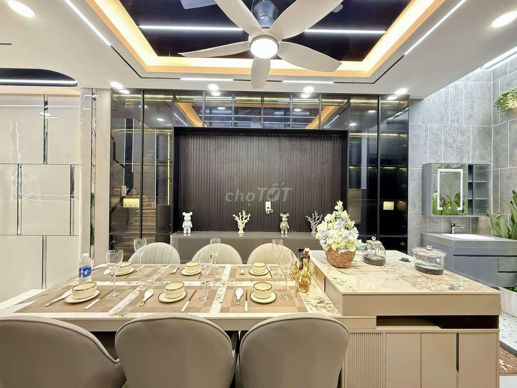 Nhỉnh 6 tỷ Siêu Phẩm 4m x 14m. 4 Tầng Hẻm nhựa 7m Thạnh Xuân 25