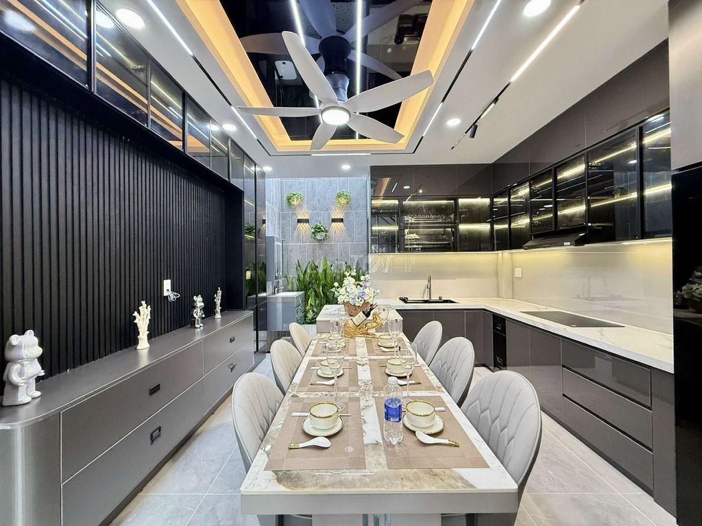 Nhỉnh 6 tỷ Siêu Phẩm 4m x 14m. 4 Tầng Hẻm nhựa 7m Thạnh Xuân 25