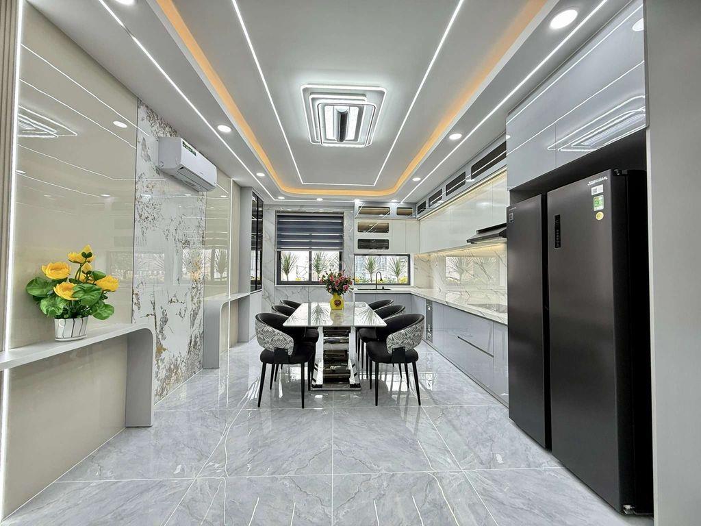 Siêu Phẩm 4m x 22m. 4 Tầng Thang Máy Mặt Tiền Đường Trung Mỹ Tây 03