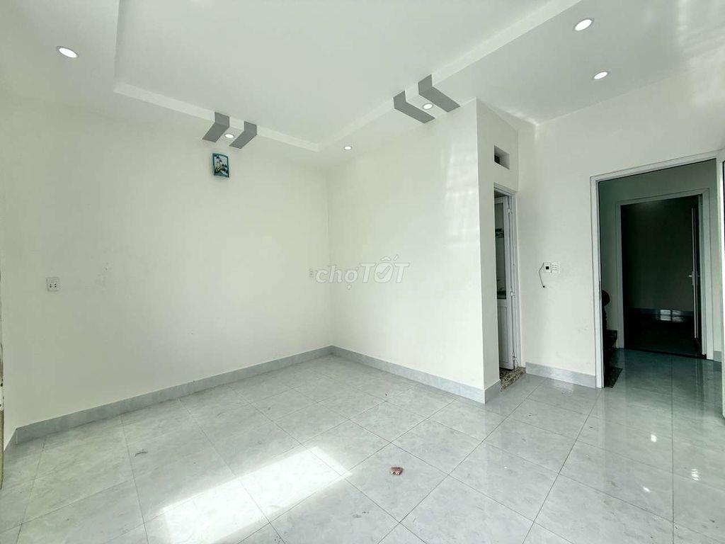 Nhà phố 4,5m x 14m. 3 tầng 1/ Lê Văn Khương Ngay Nhà Máy Bia