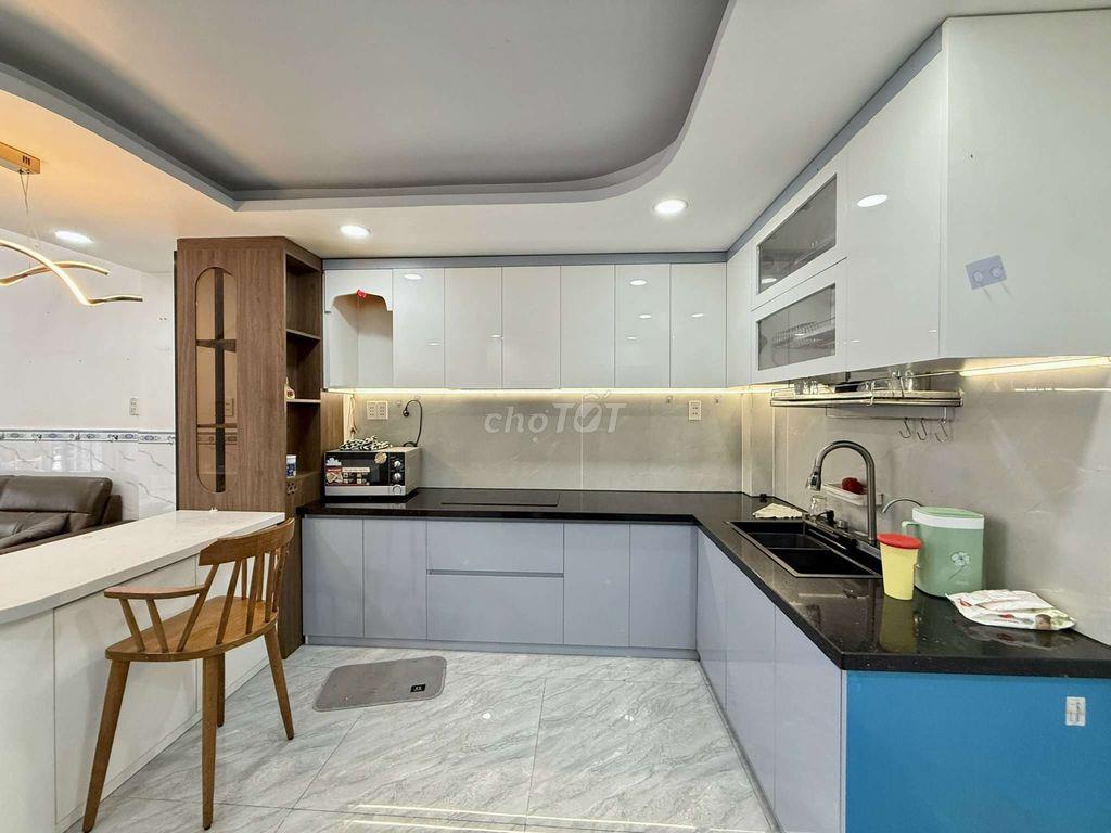 Nhà Phố full nội thất Mặt Tiền Đường Trung Mỹ Tây 09