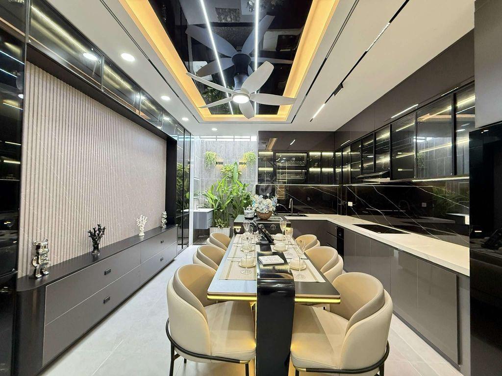 Nhà Phố 4m x 16m. Hẻm Nhựa 7M Đường Thạnh Xuân 25